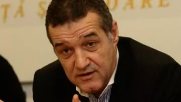 Gigi Becali: Alexandru Maxim de la Pandurii Târgu Jiu a semnat cu Steaua
