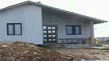 O familie a distrus casa primită în dar de la Gigi Becali. ”Ne așteptam să o prețuiască, dar ei și-au bătut joc de ea”