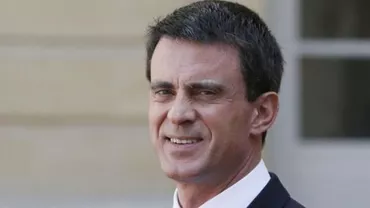 Fostul premier al Franței, Manuel Valls, a fost atacat într-o piața din Strasbourg în timp ce se îndrepta către o întrevedere cu susținătorii săi din campania pentru prezidențiale (VIDEO)