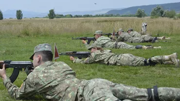 Exerciții militare cu muniție de război, în Tulcea. Perioada în care cetățenii sunt avertizați să evite zona garnizoanei Cataloi