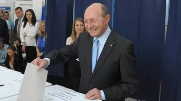 Traian Băsescu: Hai să nu fim pesimiști. Eu sper că Simion nu va fi președinte. Am convingerea că parte din cele 9 milioane care n-au venit la vot pot furniza cele 2-3 milioane de care are nevoie Nicușor (VIDEO)